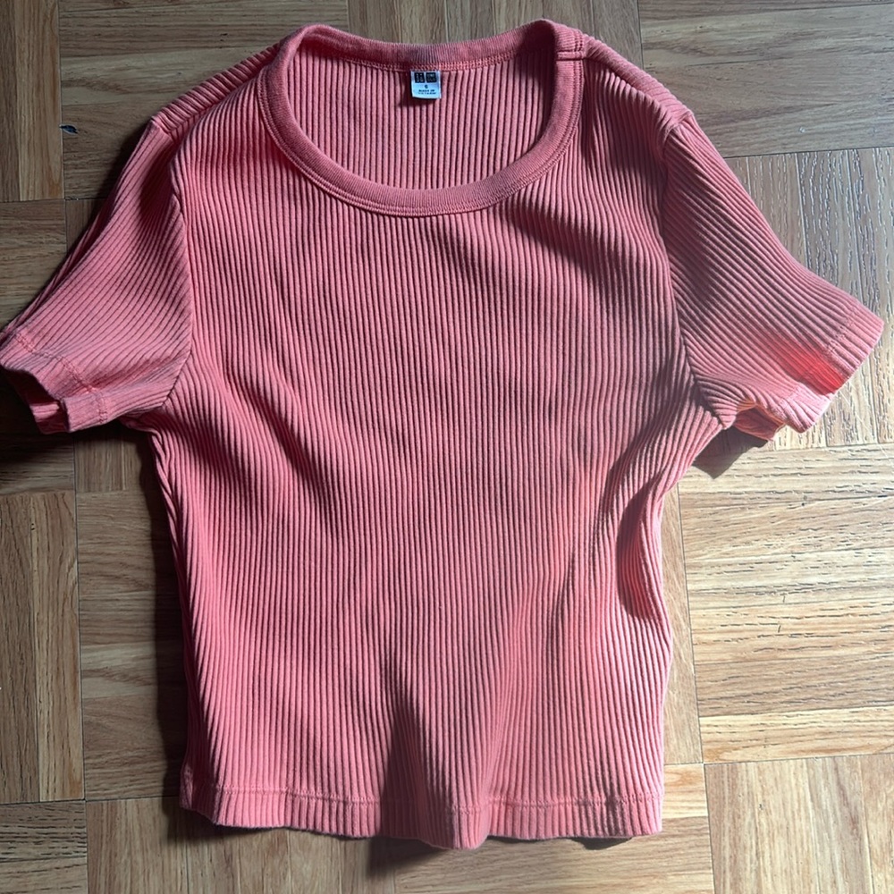 Salmon color slim tee